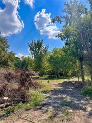 4918 S South Acres Drive, Houston, TX 77048