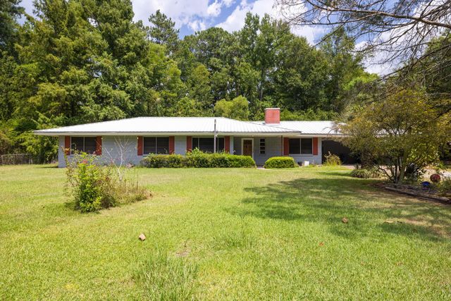324 Peps Point, Hattiesburg, MS 39401