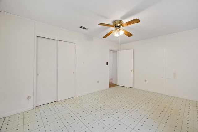 324 Peps Point, Hattiesburg, MS 39401