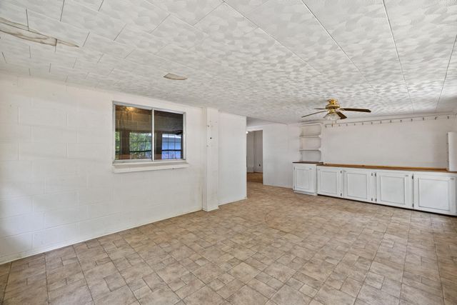 324 Peps Point, Hattiesburg, MS 39401