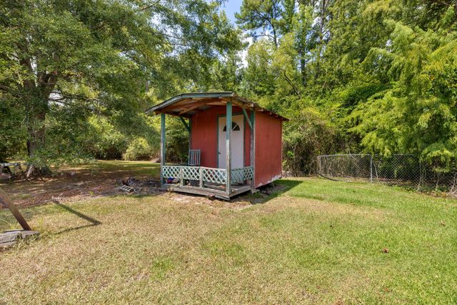 324 Peps Point, Hattiesburg, MS 39401