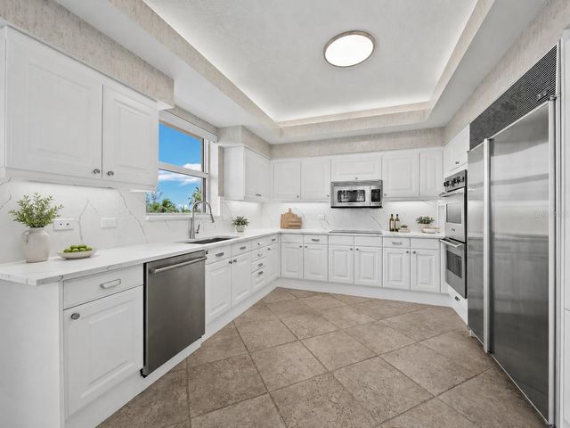 3040 GRAND BAY BOULEVARD 225, Longboat Key, FL 34228