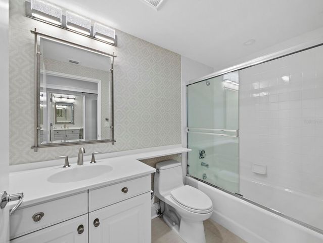 3040 GRAND BAY BOULEVARD 225, Longboat Key, FL 34228