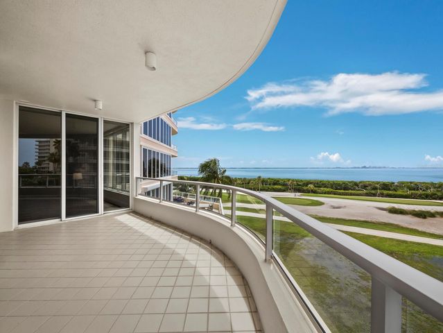 3040 GRAND BAY BOULEVARD 225, Longboat Key, FL 34228