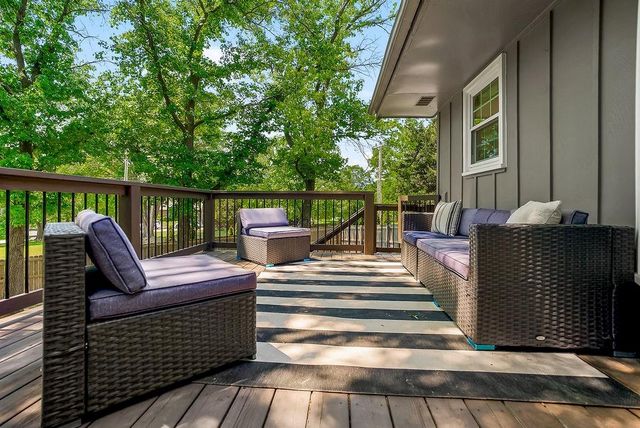 13433 W 80th Terrace, Lenexa, KS 66215