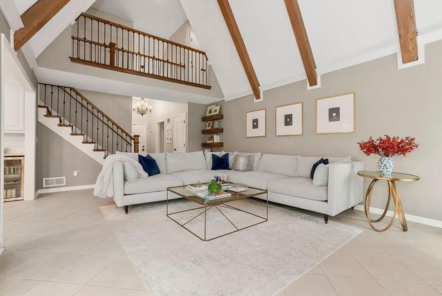 13433 W 80th Terrace, Lenexa, KS 66215
