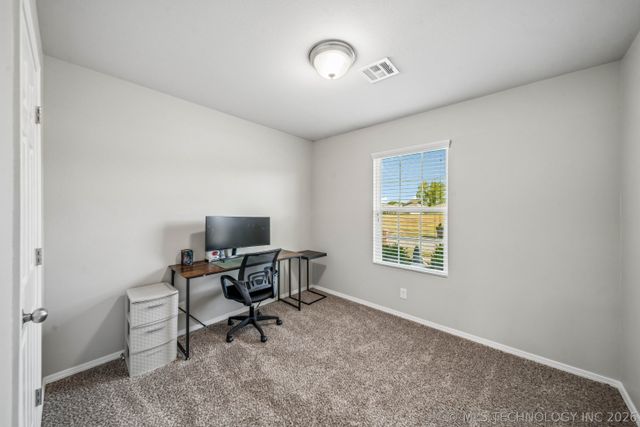5812 E 146th Place S, Bixby, OK 74008