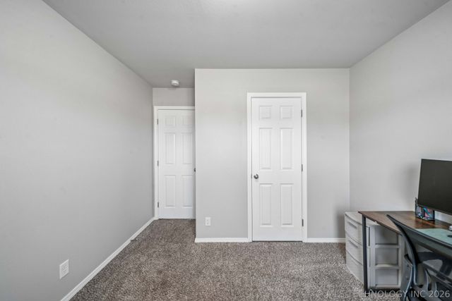 5812 E 146th Place S, Bixby, OK 74008