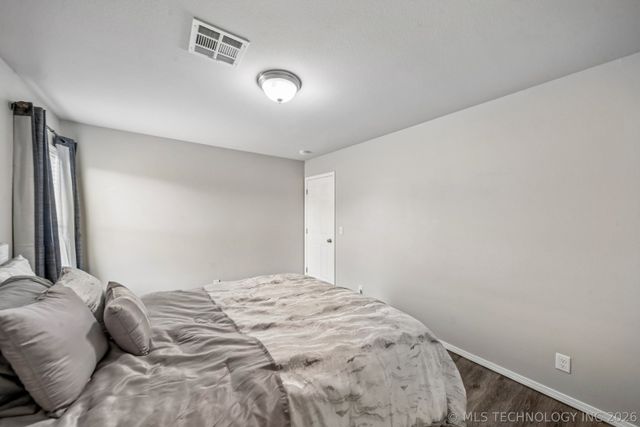 5812 E 146th Place S, Bixby, OK 74008