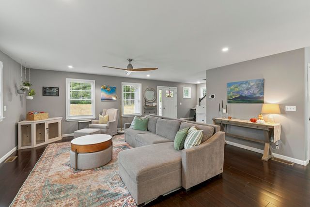 59 Old South Road, South Berwick, ME 03908