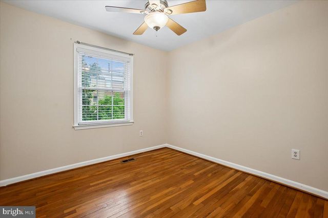 7018 BRADWOOD CT, Springfield, VA 22151