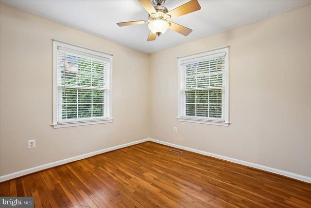 7018 BRADWOOD CT, Springfield, VA 22151