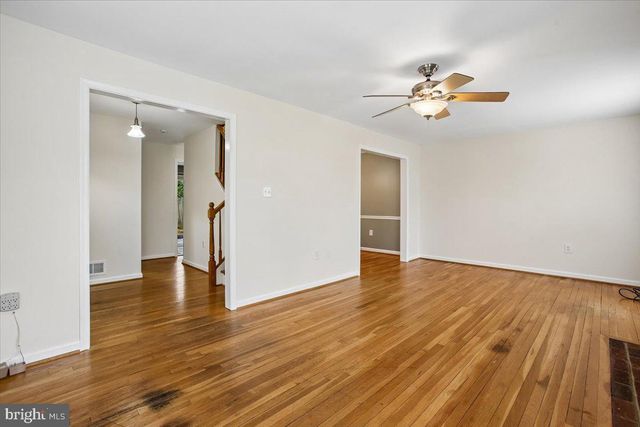 7018 BRADWOOD CT, Springfield, VA 22151