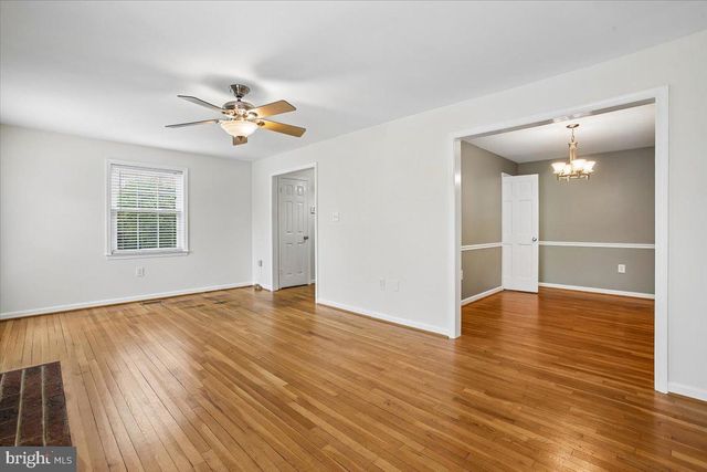 7018 BRADWOOD CT, Springfield, VA 22151