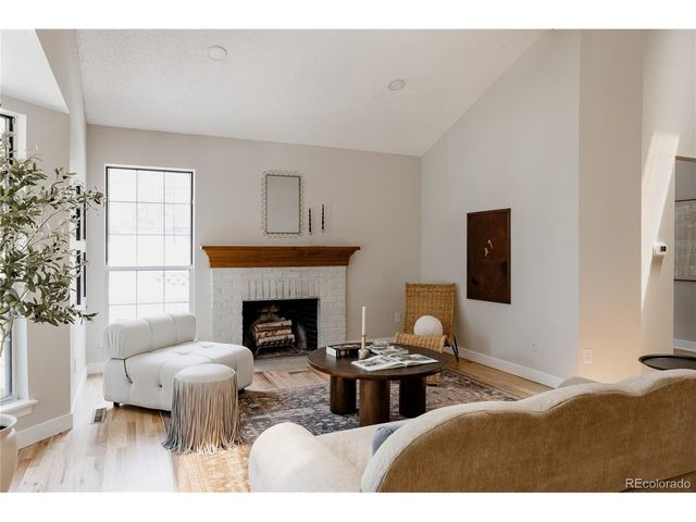 3011 W Long Ct A, Littleton, CO 80120