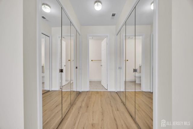 113 Heather Court 113, Edison, NJ 08820