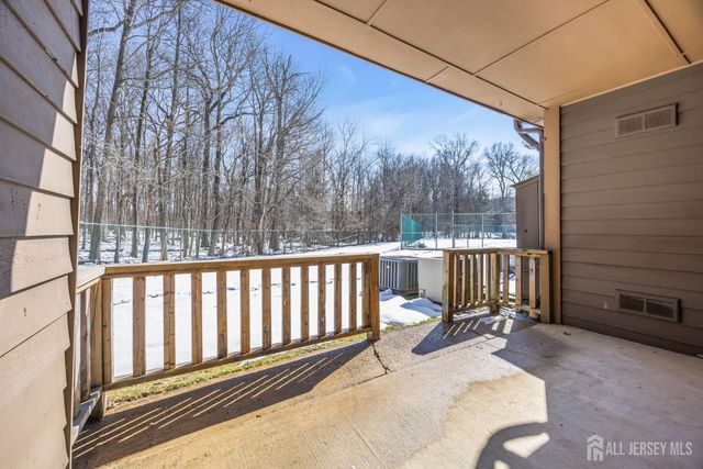 113 Heather Court 113, Edison, NJ 08820