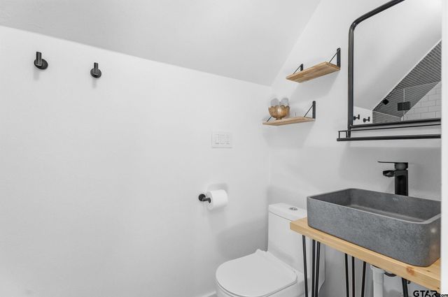 14126 County Road 192, Tyler, TX 75703