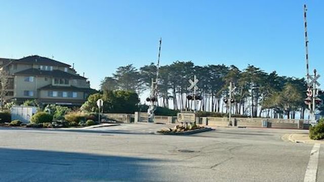 117 Seascape Resort Drive, Aptos, CA 95003
