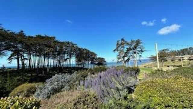 117 Seascape Resort Drive, Aptos, CA 95003