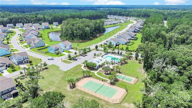 1 Fire Thorne Lane, Savannah, GA 31411