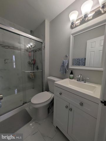 6615 DEER GAP CT, Alexandria, VA 22310