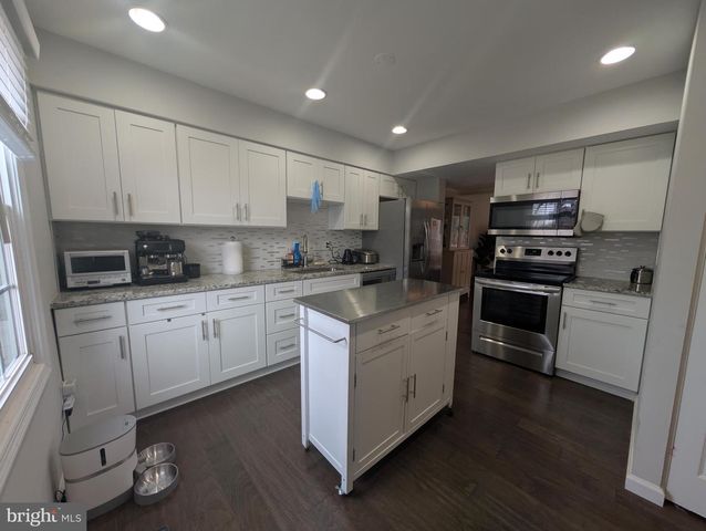 6615 DEER GAP CT, Alexandria, VA 22310