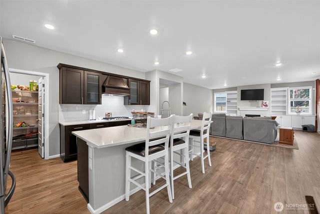 17824 128th Ave Court E, Puyallup, WA 98374