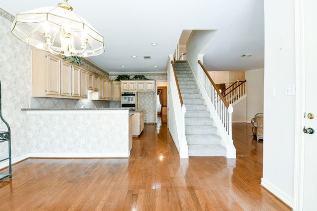 3003 Grand Noble Circle, Houston, TX 77068