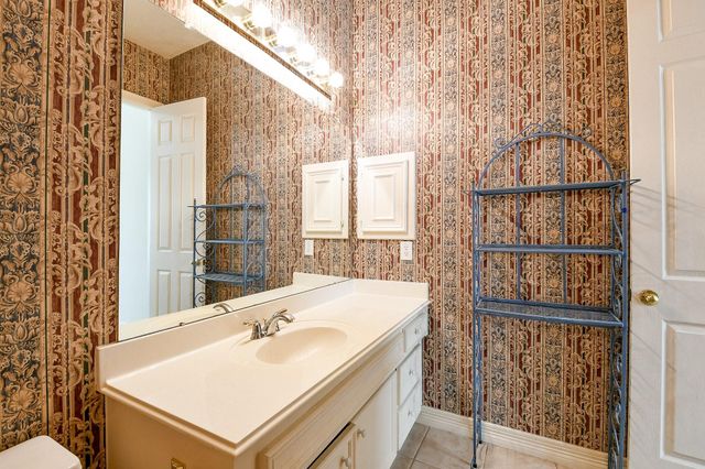 3003 Grand Noble Circle, Houston, TX 77068