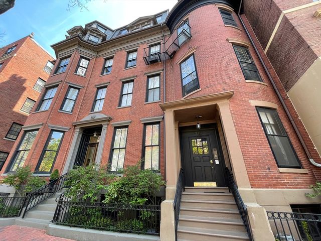 319 Dartmouth St 1, Boston, MA 02116