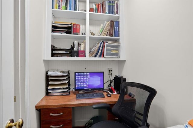 77 Peachtree NE Place 107, Atlanta, GA 30309