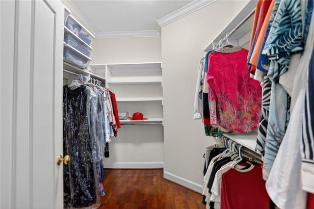 77 Peachtree NE Place 107, Atlanta, GA 30309