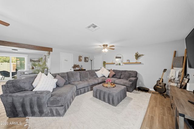 3624 E CAPITAN DREYFUS Avenue, Phoenix, AZ 85032