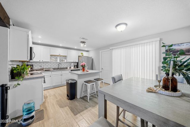 3624 E CAPITAN DREYFUS Avenue, Phoenix, AZ 85032