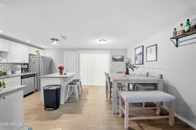 3624 E CAPITAN DREYFUS Avenue, Phoenix, AZ 85032