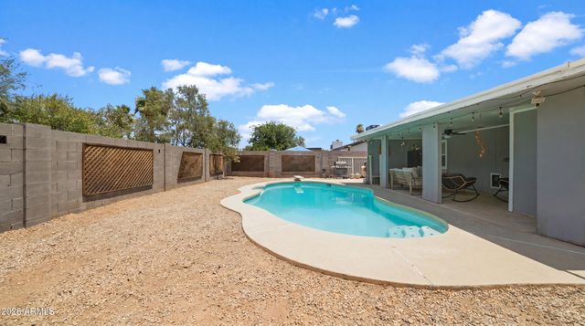 3624 E CAPITAN DREYFUS Avenue, Phoenix, AZ 85032