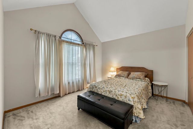 1384 President Street, Glendale Heights, IL 60139