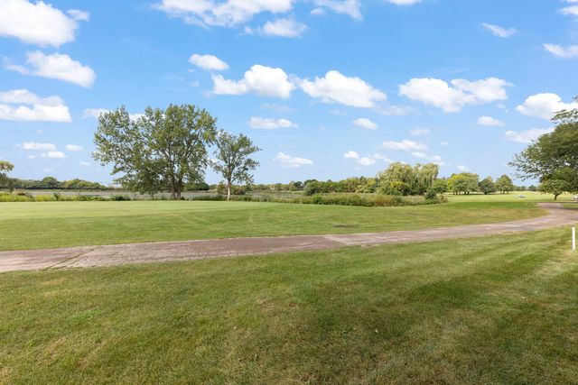 1384 President Street, Glendale Heights, IL 60139