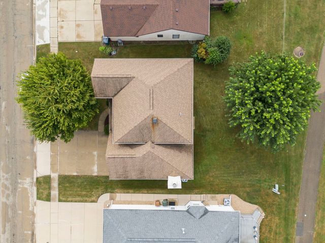 1384 President Street, Glendale Heights, IL 60139