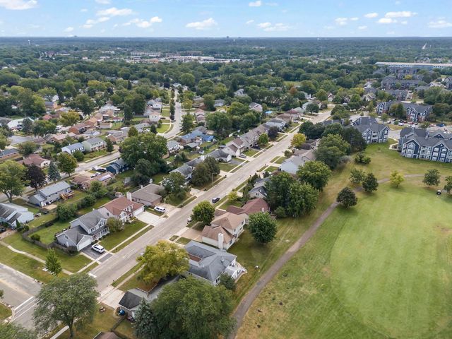 1384 President Street, Glendale Heights, IL 60139