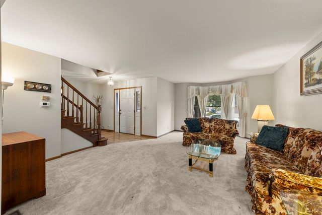 1384 President Street, Glendale Heights, IL 60139