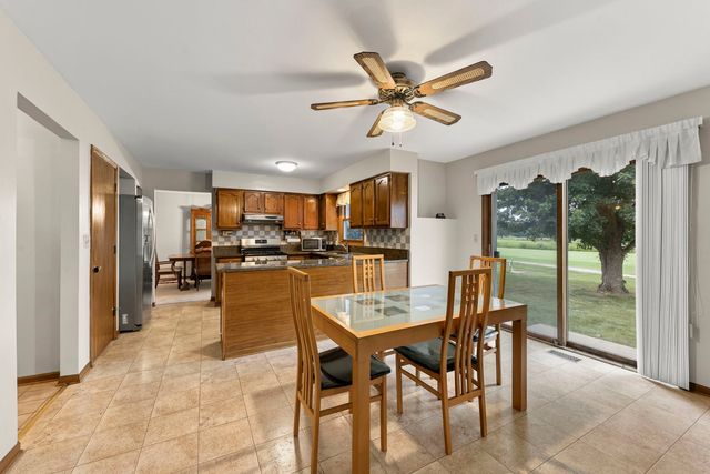1384 President Street, Glendale Heights, IL 60139