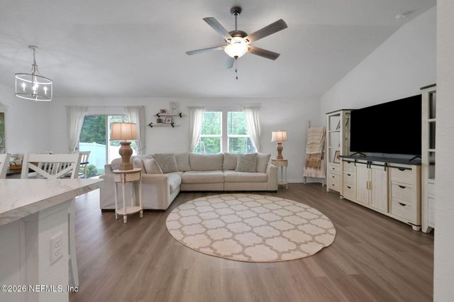 577 WILD ROSE Lane, Jacksonville, FL 32218