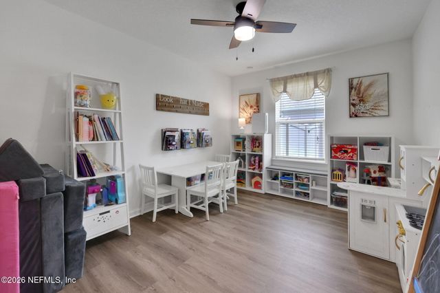 577 WILD ROSE Lane, Jacksonville, FL 32218