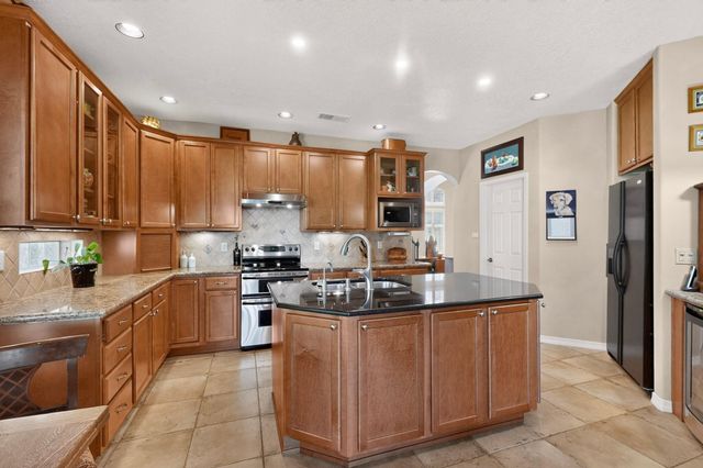 3463 White Horse Drive SE, Rio Rancho, NM 87124