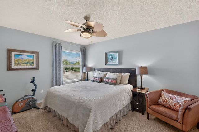 3463 White Horse Drive SE, Rio Rancho, NM 87124