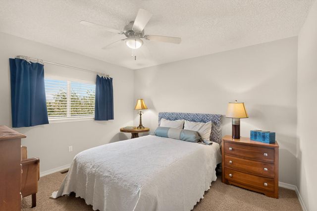 3463 White Horse Drive SE, Rio Rancho, NM 87124