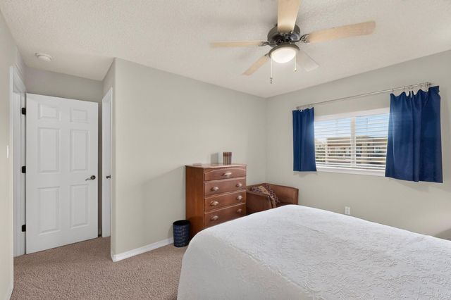 3463 White Horse Drive SE, Rio Rancho, NM 87124