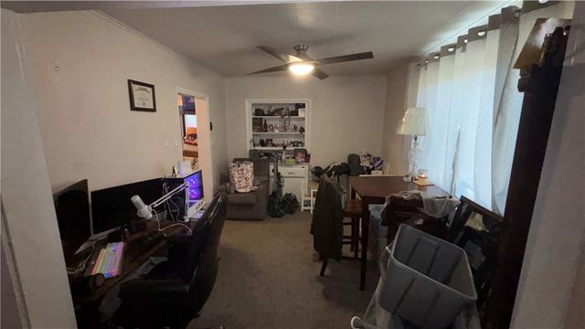 833 Greensburg Pike, Chalfant Boro, PA 15112